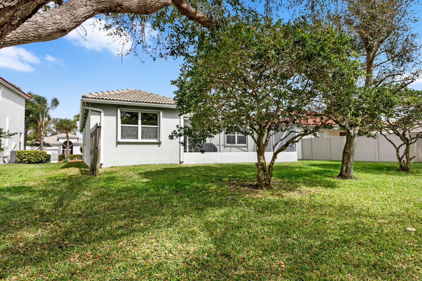 10748 Hidden Bend Way, Wellington, FL 33414 photo 15