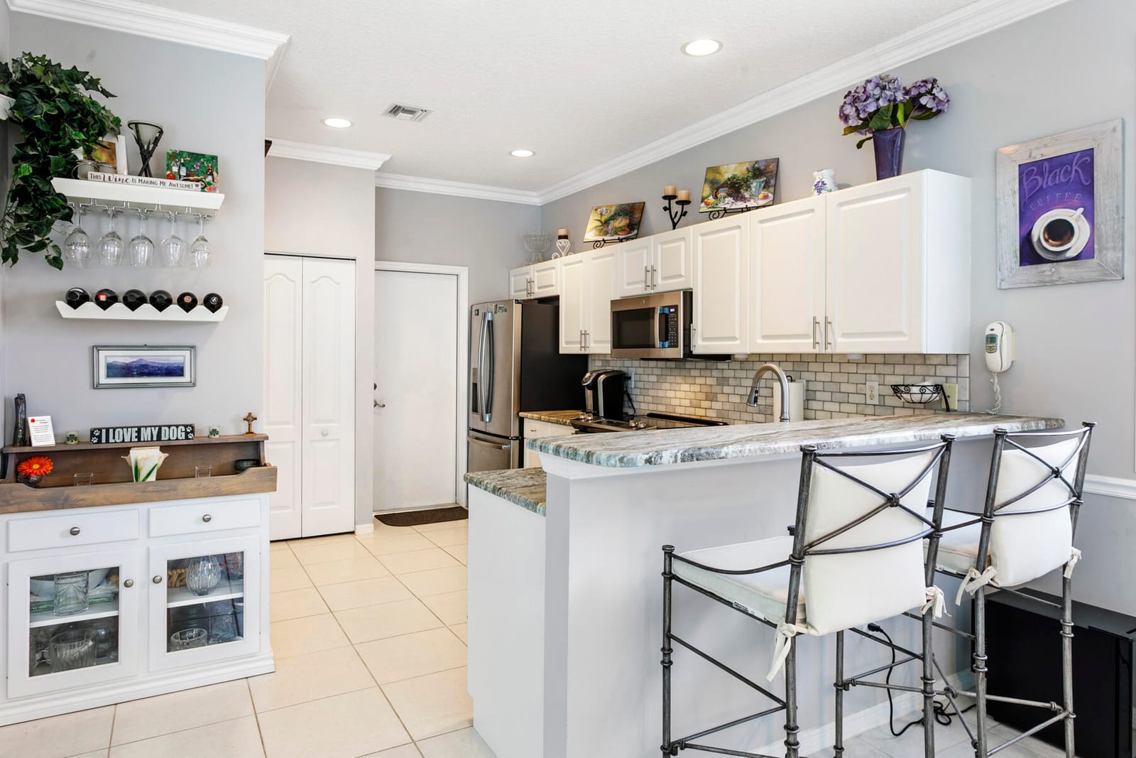 10748 Hidden Bend Way — photo 7