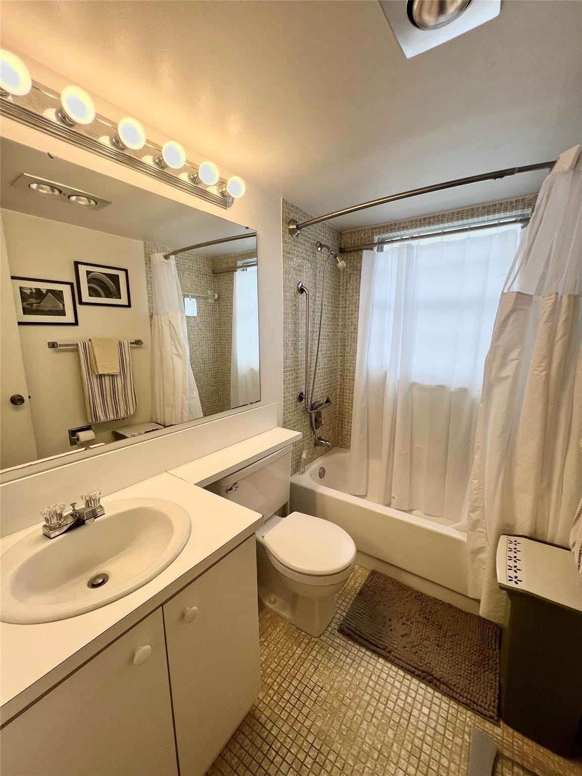 244 Farnham K 244 — photo 9