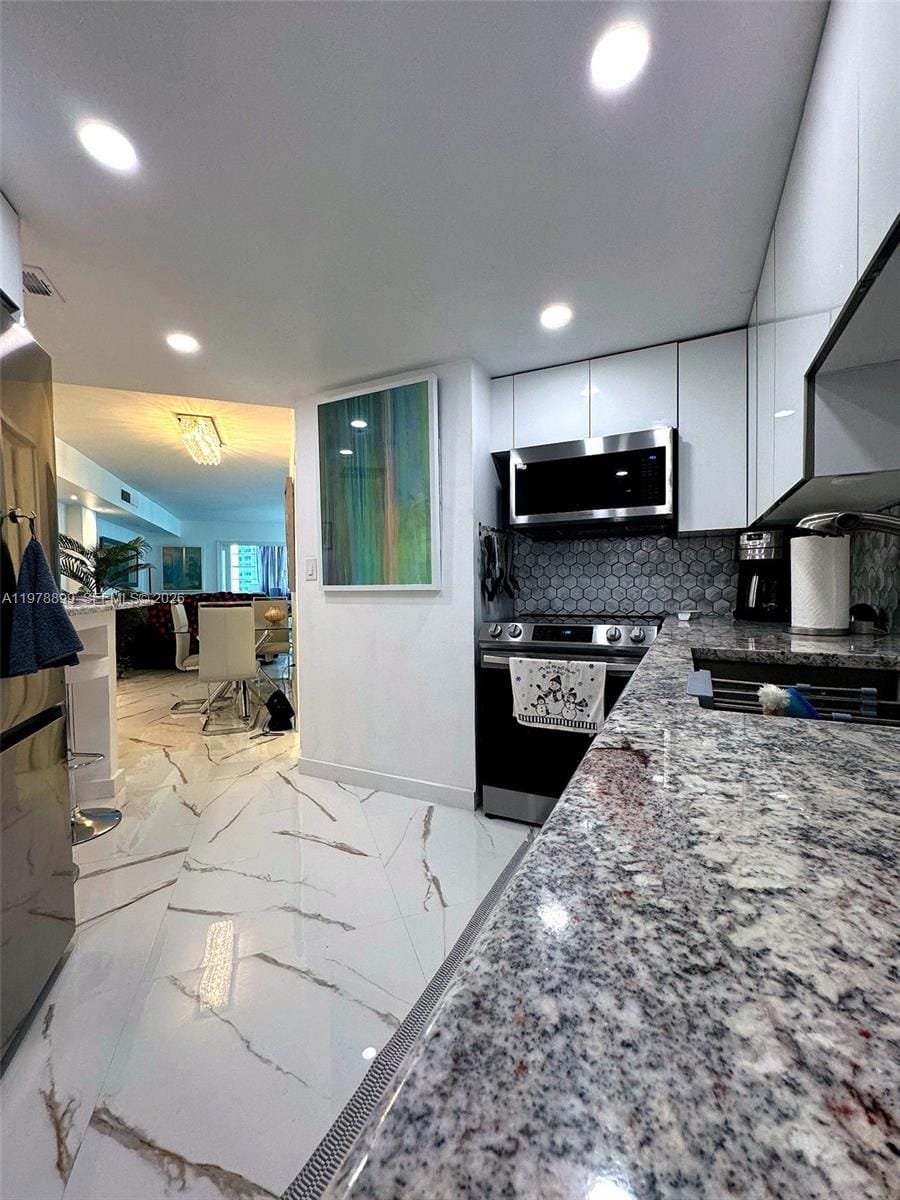 999 Brickell Bay Drive 710 — photo 3