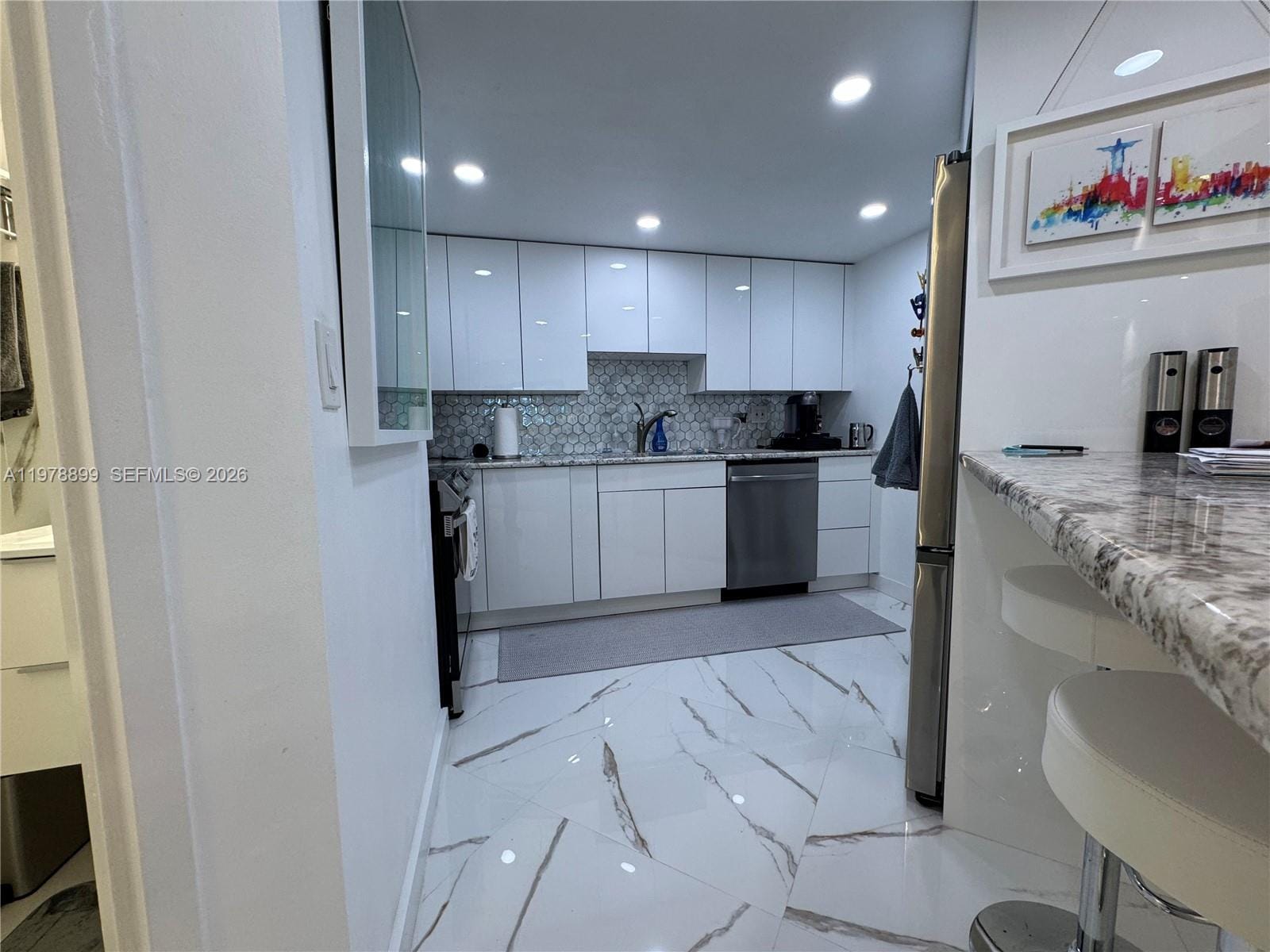 999 Brickell Bay Drive 710 — photo 9
