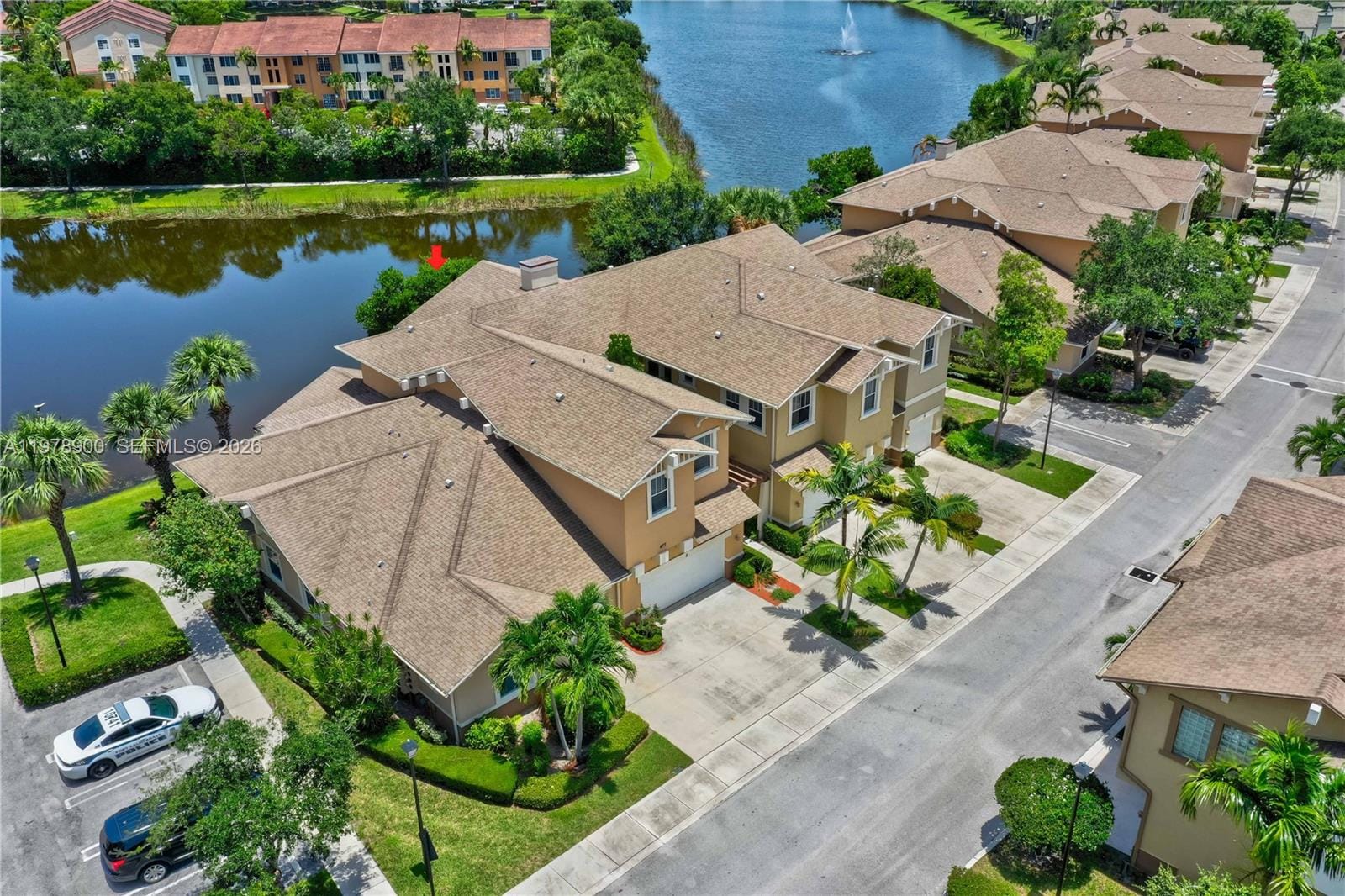 477 Pacific Grove Drive 2, West Palm Beach, FL 33401 photo 5
