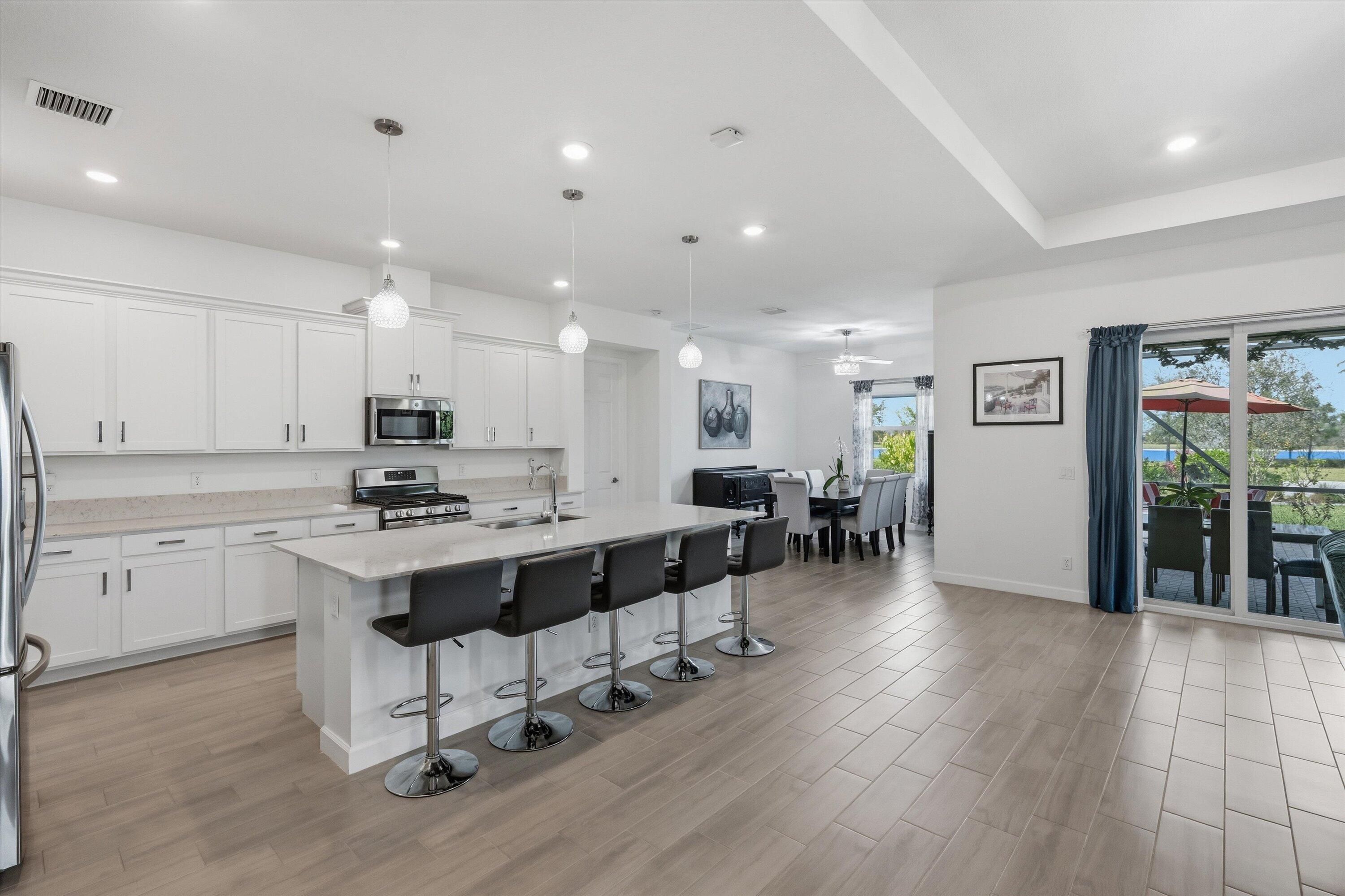 19404 Broad Shore Walk — photo 9