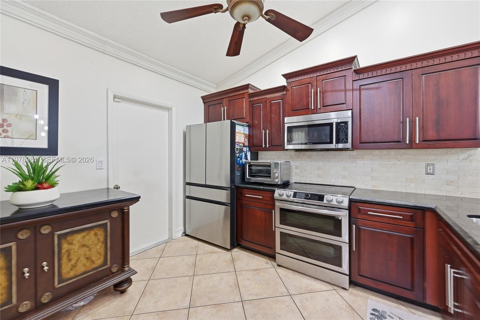 8249 NW 70th Street — photo 9