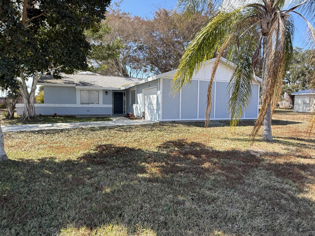 2092 SE Talwood Lane, Port St. Lucie, FL 34952, Port St Lucie