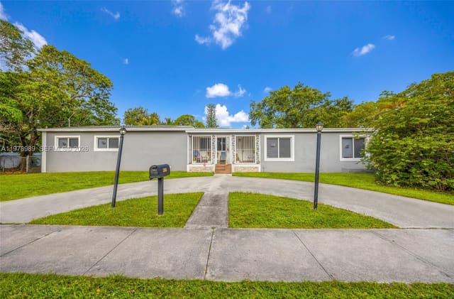 12090 NW 12th Avenue, North Miami, FL 33168