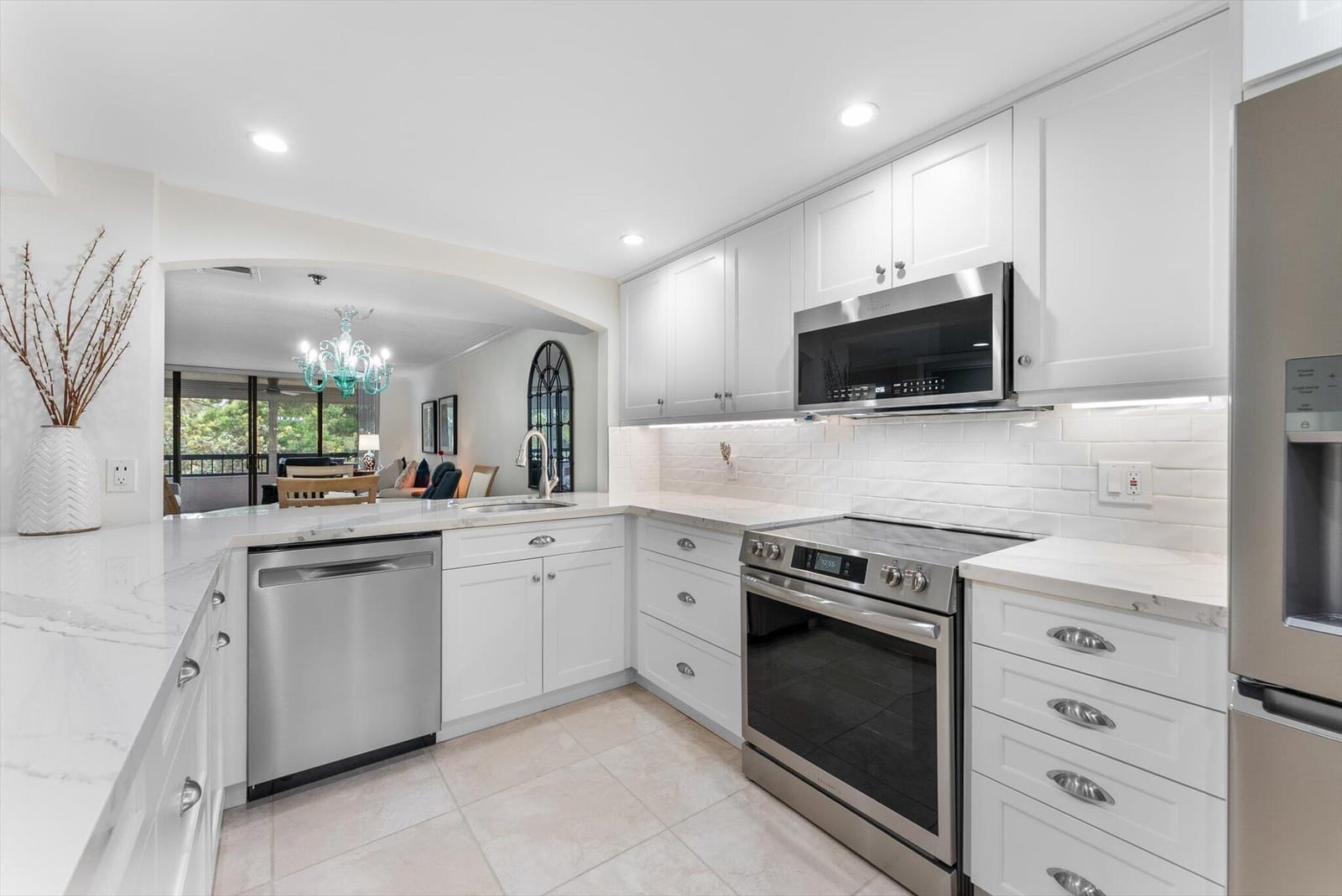 6420 Boca Del Mar Drive 201 — photo 2