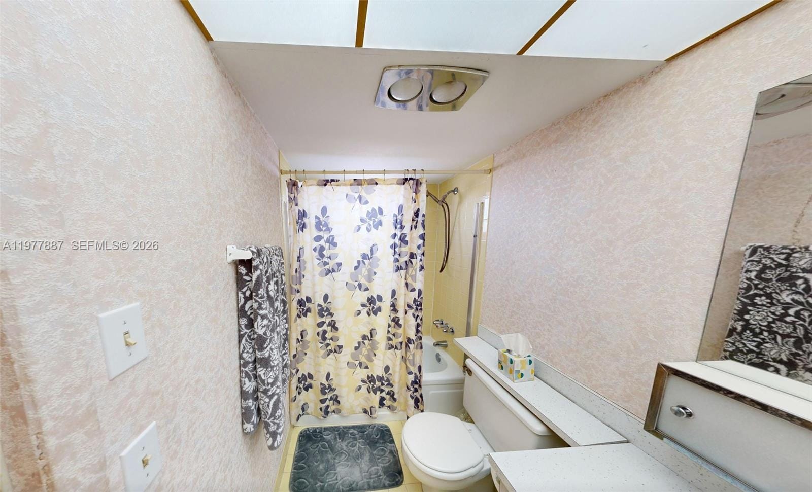 619 NE 14th Avenue 303, Hallandale Beach, FL 33009 photo 14