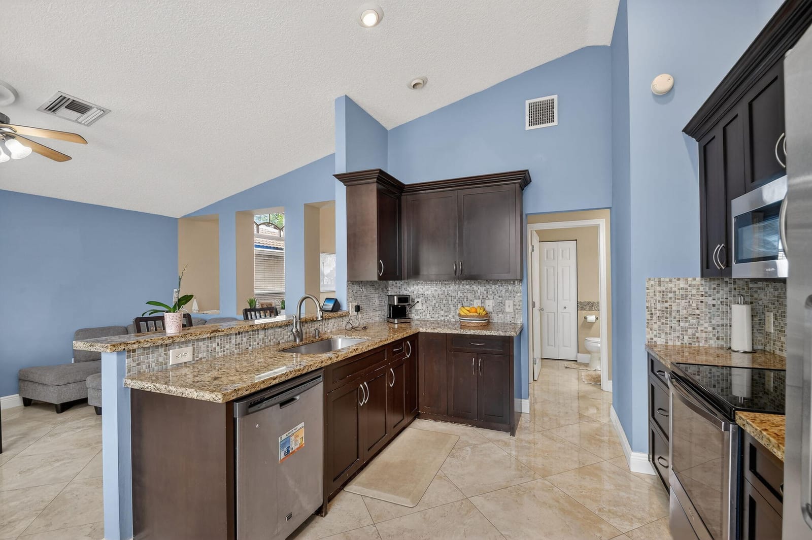 6828 Ashton Street, Boynton Beach, FL 33437 photo 13