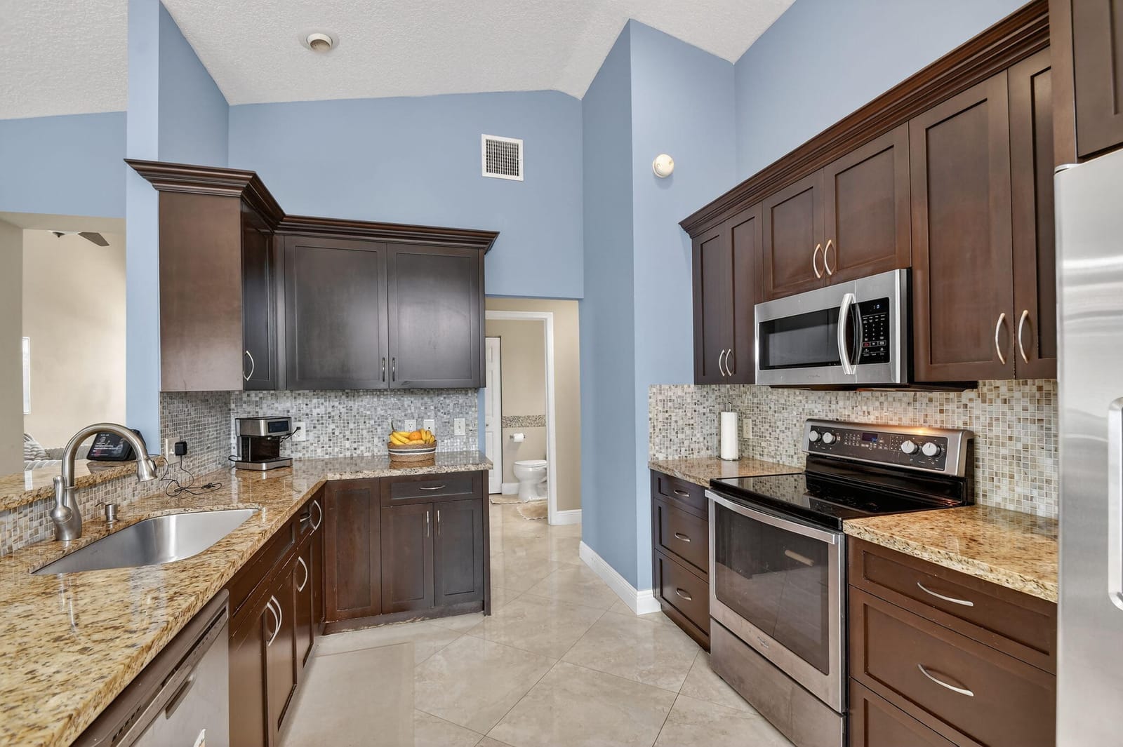 6828 Ashton Street, Boynton Beach, FL 33437 photo 14