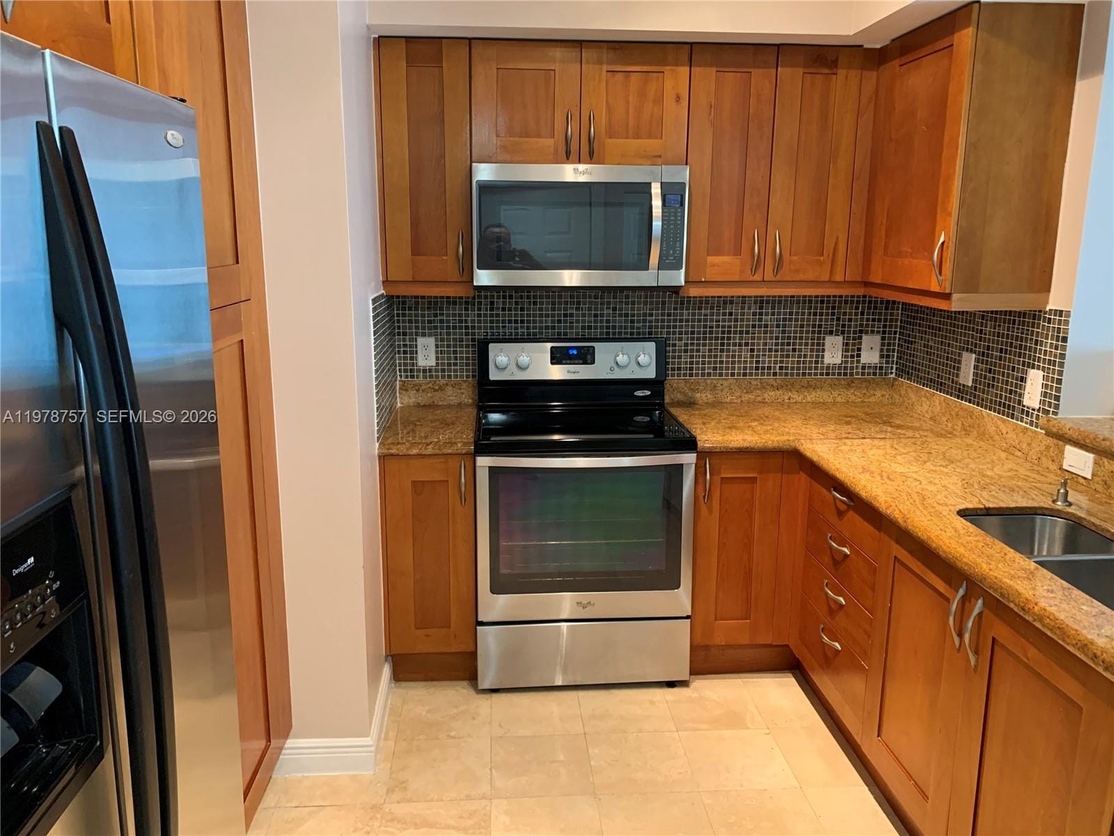1745 E Hallandale Beach Boulevard 2204W — photo 4