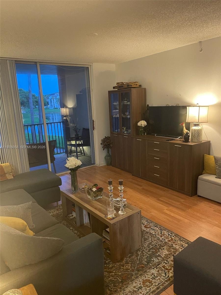 4440 NW 107th Avenue 2027, Doral, FL 33178 photo 3