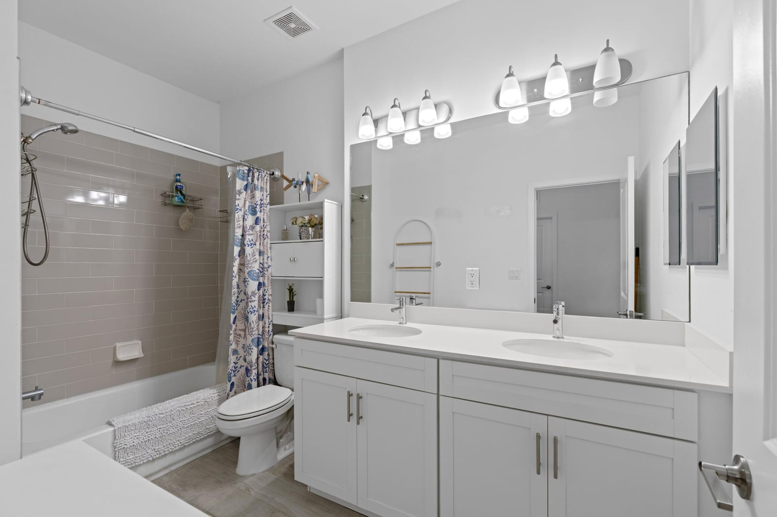 4021 Sycamore Cove, Riviera Beach, FL 33410 photo 23