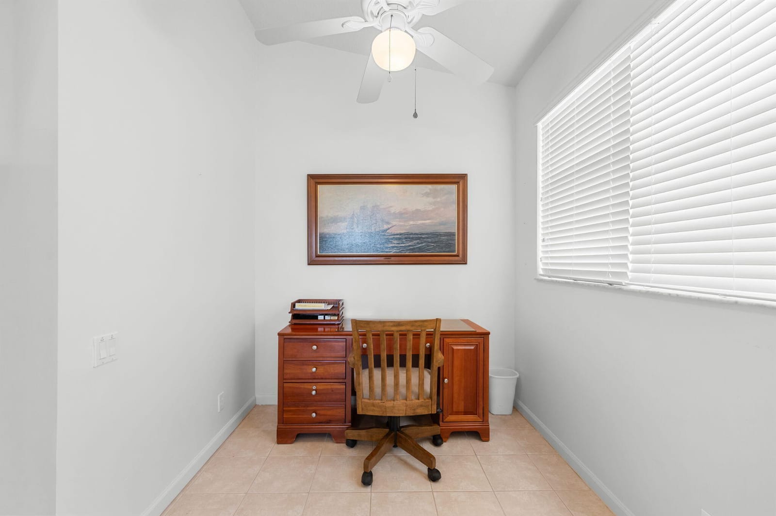 364 NW Sunview Way — photo 4