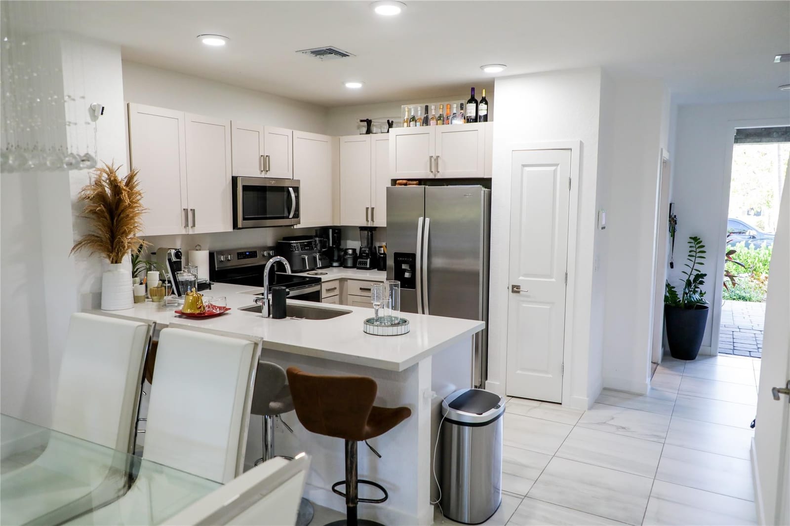 148 SE 5th Court, Deerfield Beach, FL 33441 photo 2