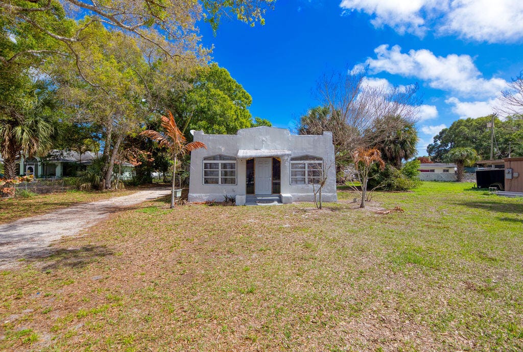 2606 Sunrise Boulevard Boulevard, Fort Pierce, FL 34982
