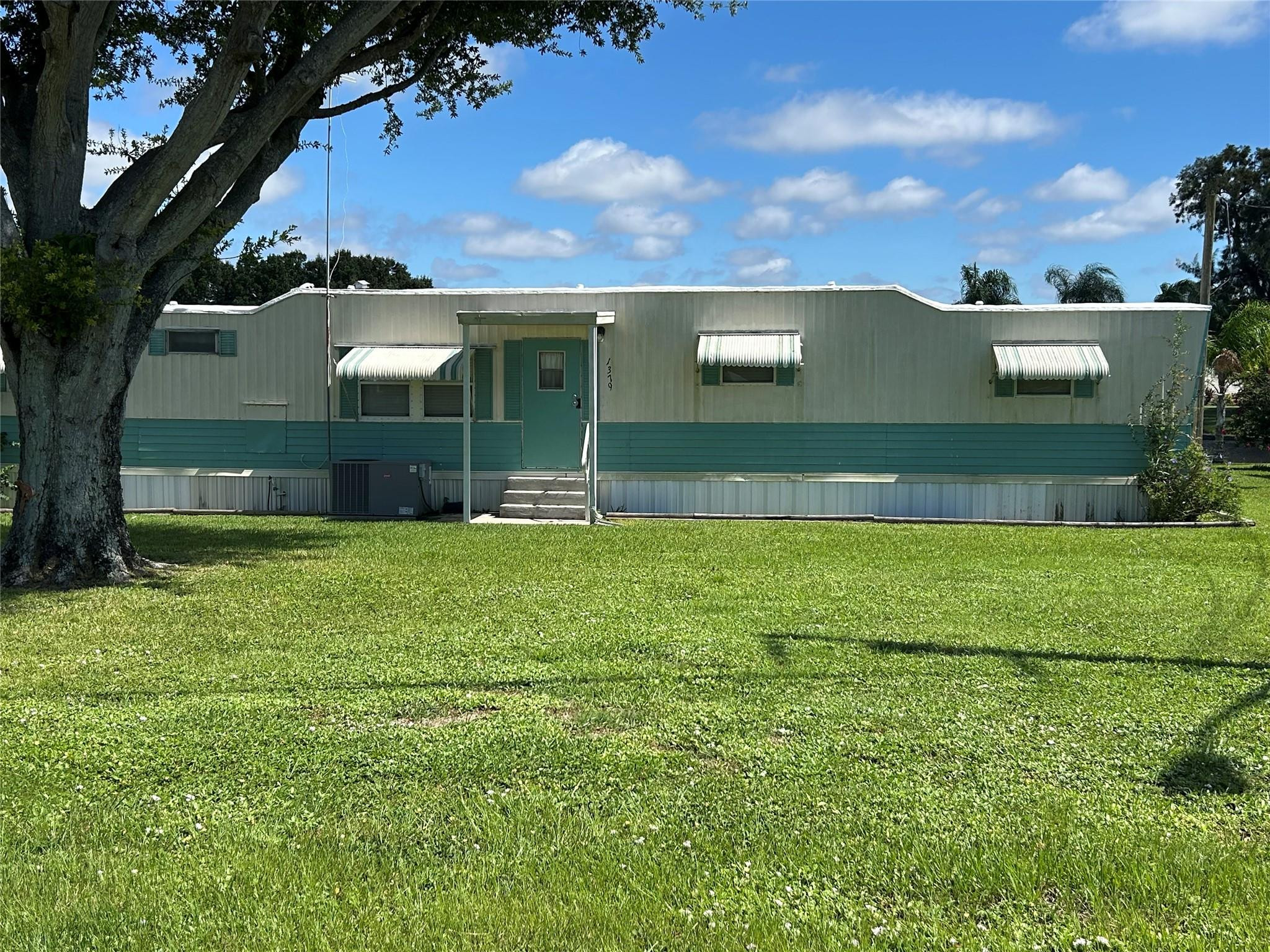 1379 Chobee Street, Okeechobee, FL 34974, Okeechobee