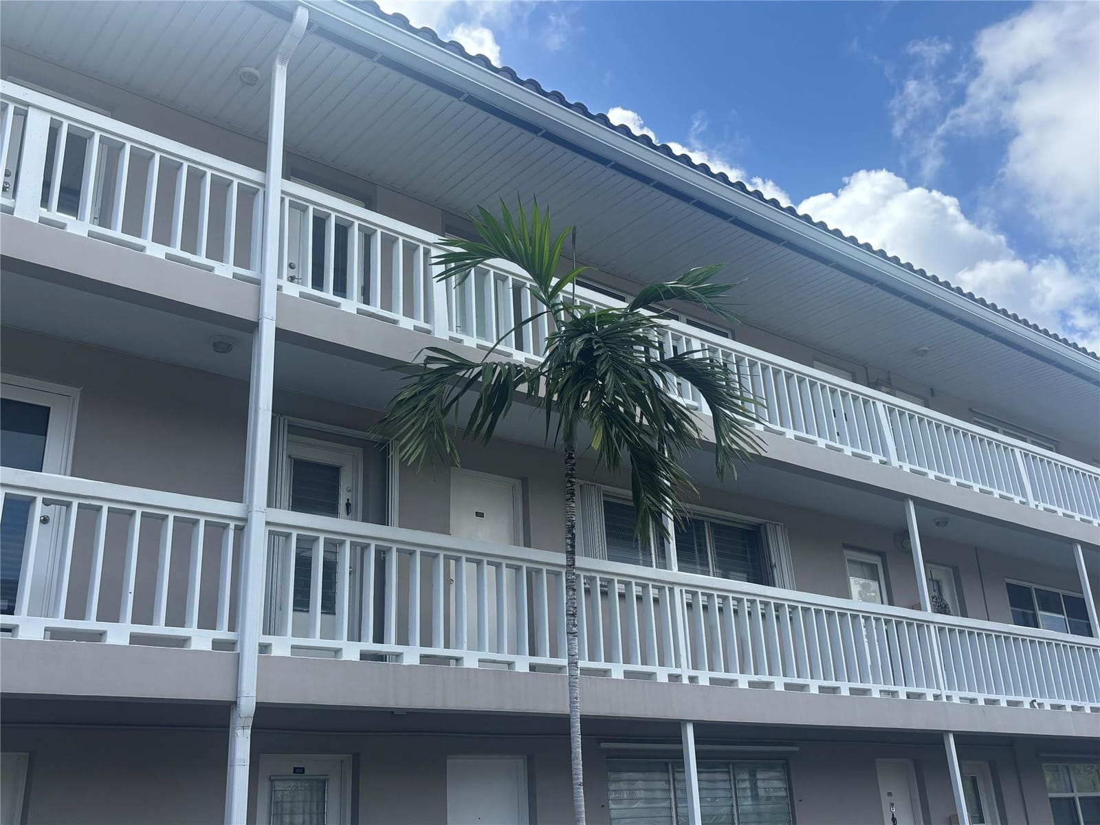 900 SW 12th Street 202, Fort Lauderdale, FL 33315 photo 27