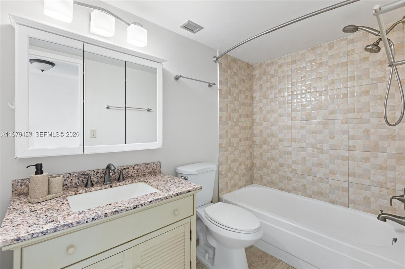 13155 Ixora Court 406, North Miami, FL 33181 photo 14