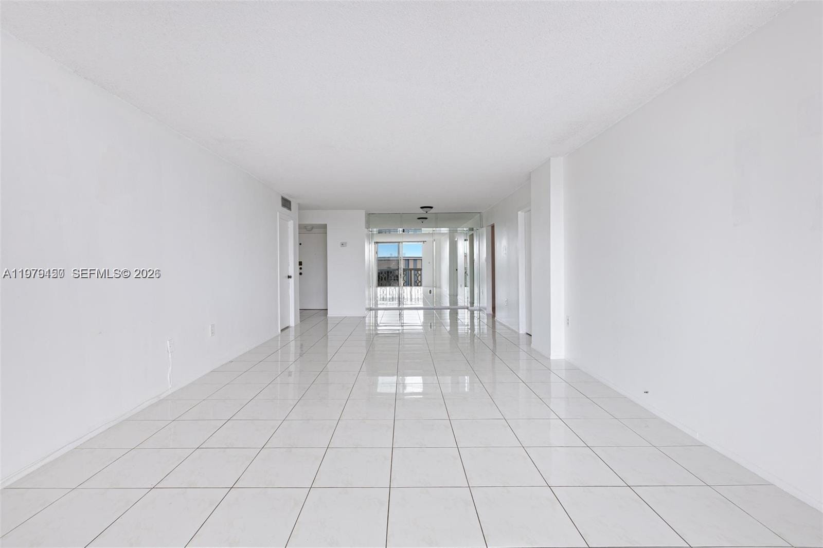 13155 Ixora Court 406, North Miami, FL 33181 photo 5