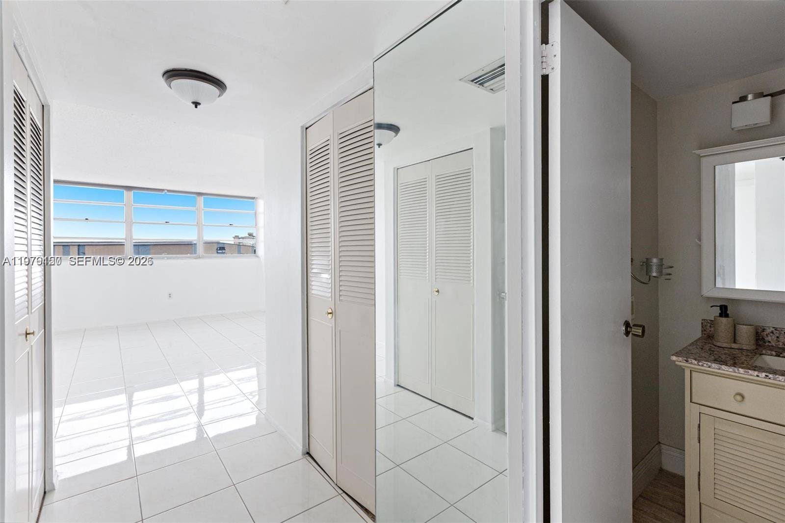 13155 Ixora Court 406, North Miami, FL 33181 photo 10
