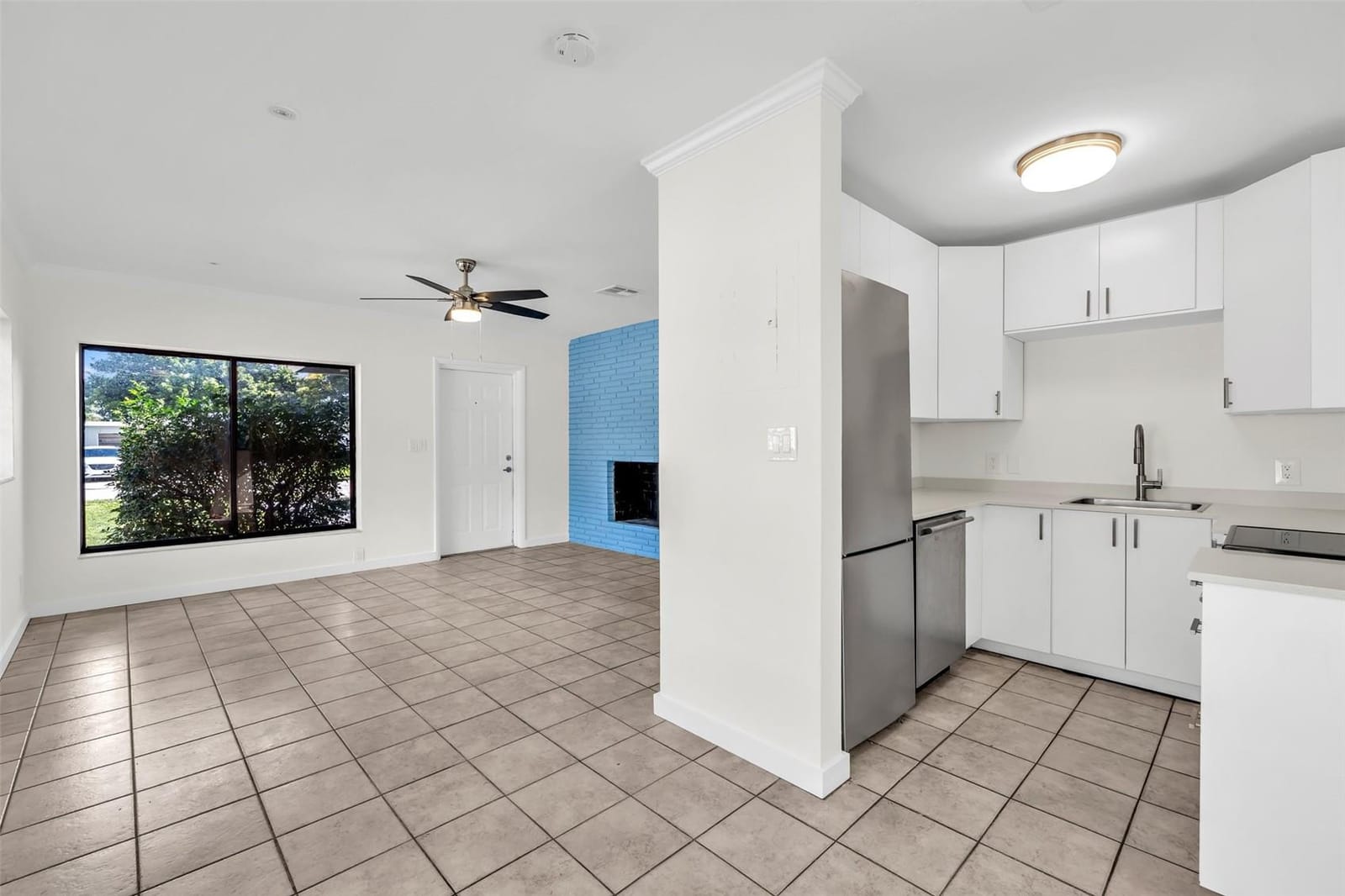 1317 NW 7th Terrace — photo 3