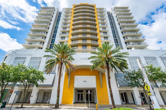 900 SW 8th Street 1603, sold in Brickell Vista, Miami, FL