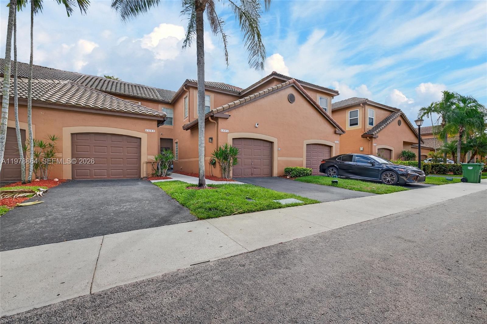 1594 Barcelona Way 518, Weston, FL 33327, Weston