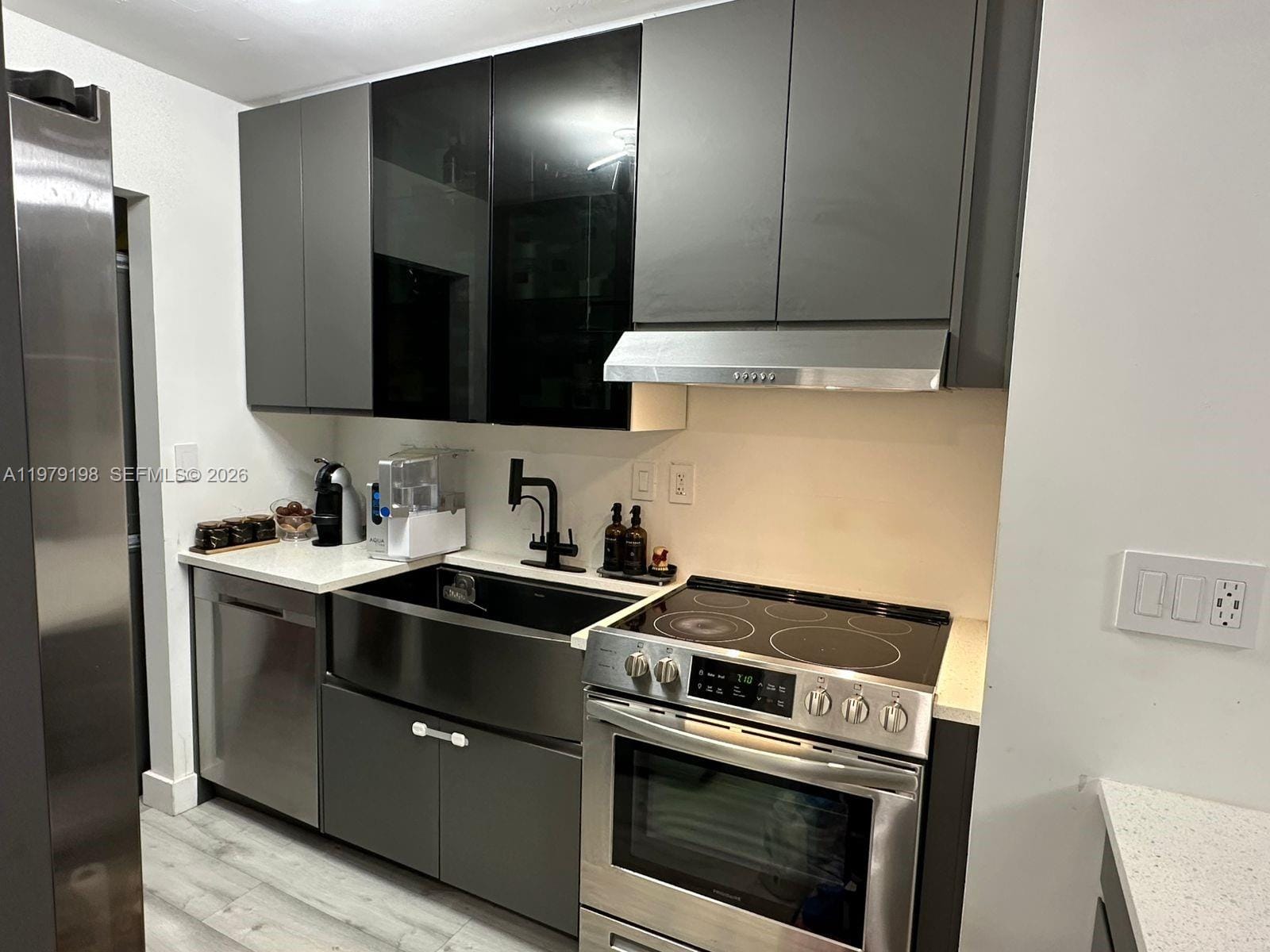 931 NE 199th Street 102-22, Miami, FL 33179 photo 11