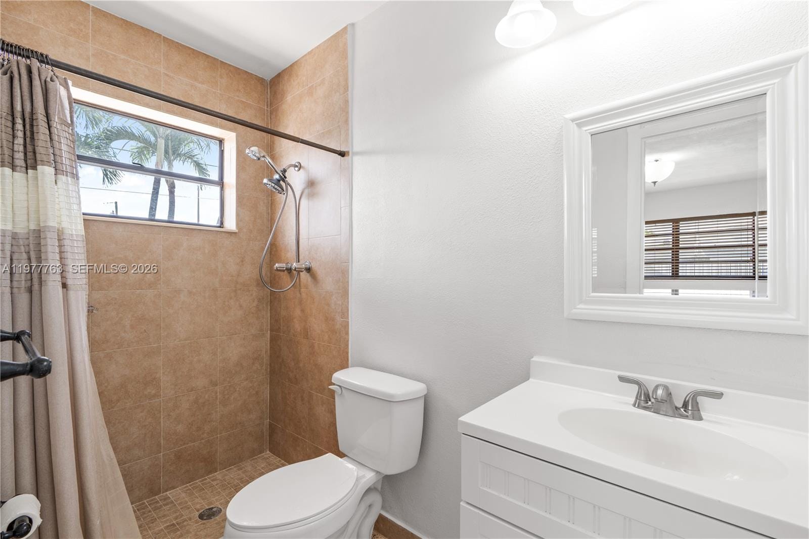 1100 W 53rd Terrace, Hialeah, FL 33012 photo 25