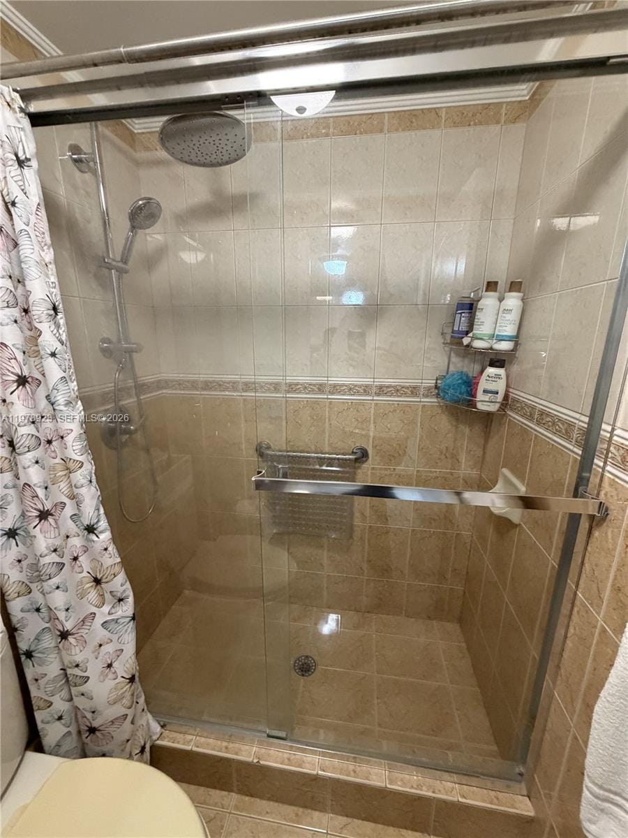 1800 W 54th Street 309, Hialeah, FL 33012 photo 22