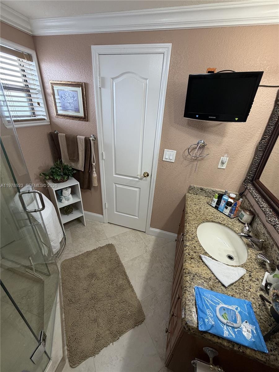 1800 W 54th Street 309, Hialeah, FL 33012 photo 29