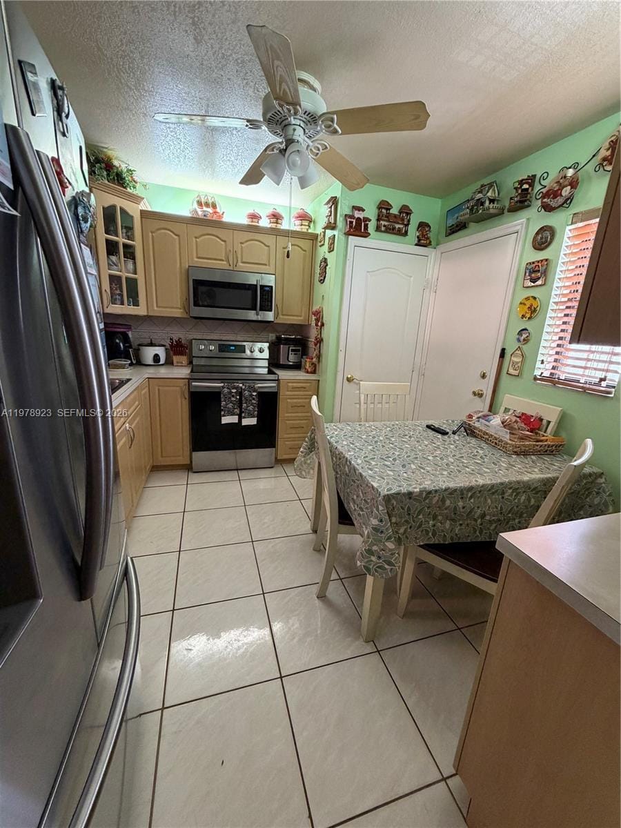 1800 W 54th Street 309 — photo 6