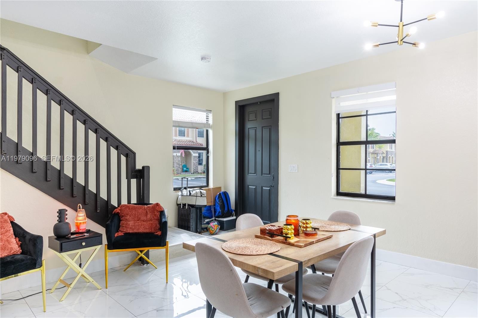 3223 SE 6th Street — photo 3