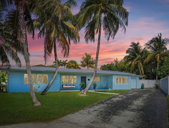 2211 NE 35th Court, Lighthouse Point 6th, Lighthouse Point, FL