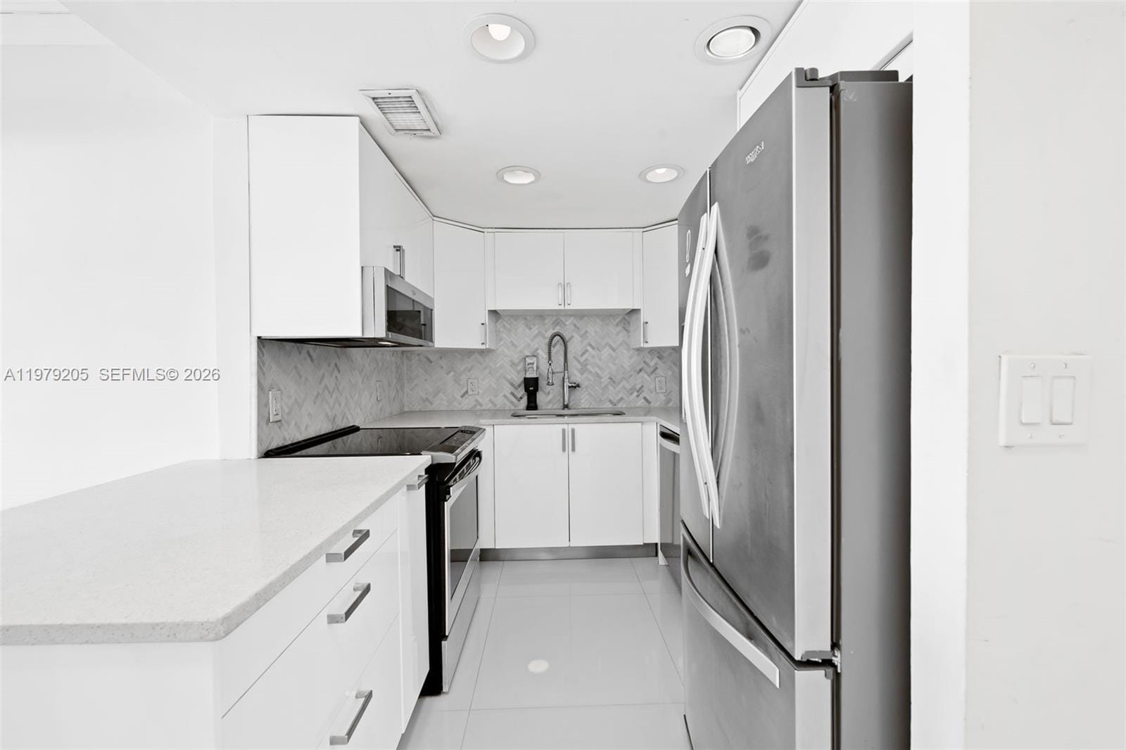 1450 Lincoln Road 601, Miami Beach, FL 33139 photo 7
