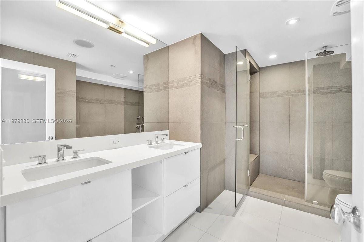 400 S Pointe Drive 1910, Miami Beach, FL 33139 photo 28
