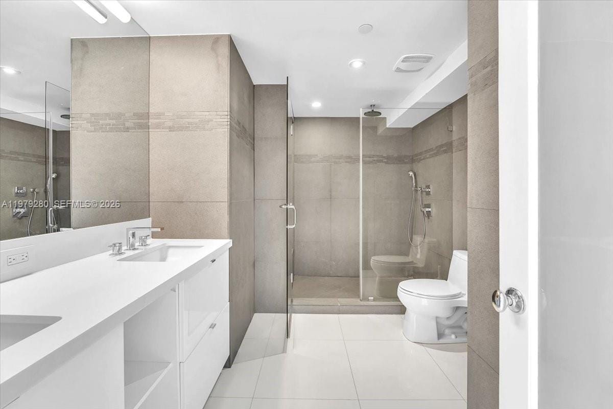 400 S Pointe Drive 1910, Miami Beach, FL 33139 photo 29