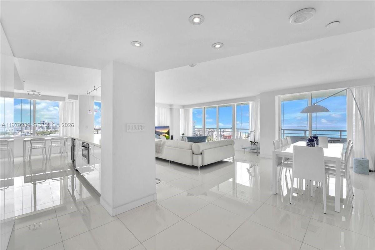 400 S Pointe Drive 1910, Miami Beach, FL 33139 photo 10
