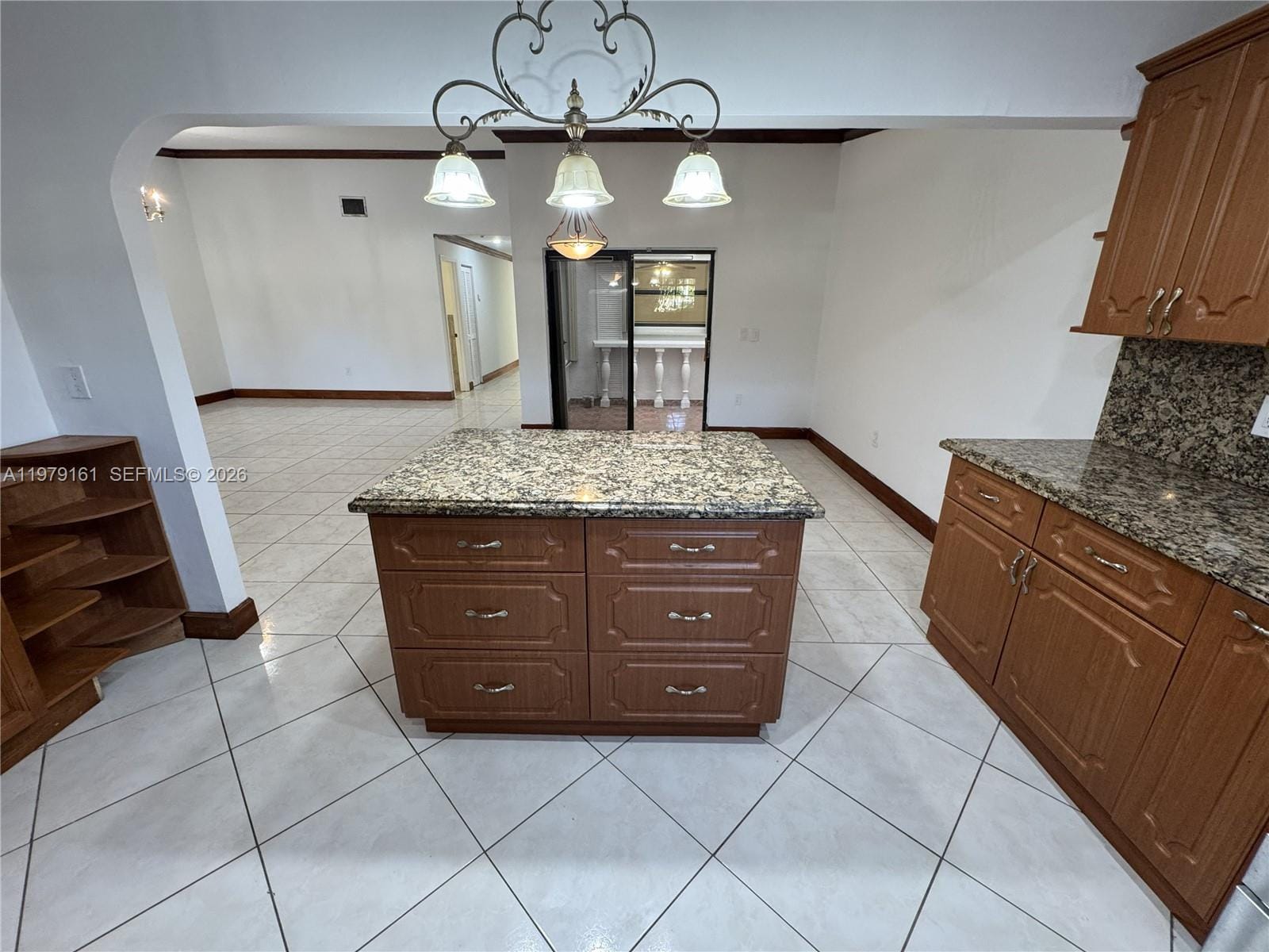 19750 Cypress Court, Hialeah, FL 33015 photo 14