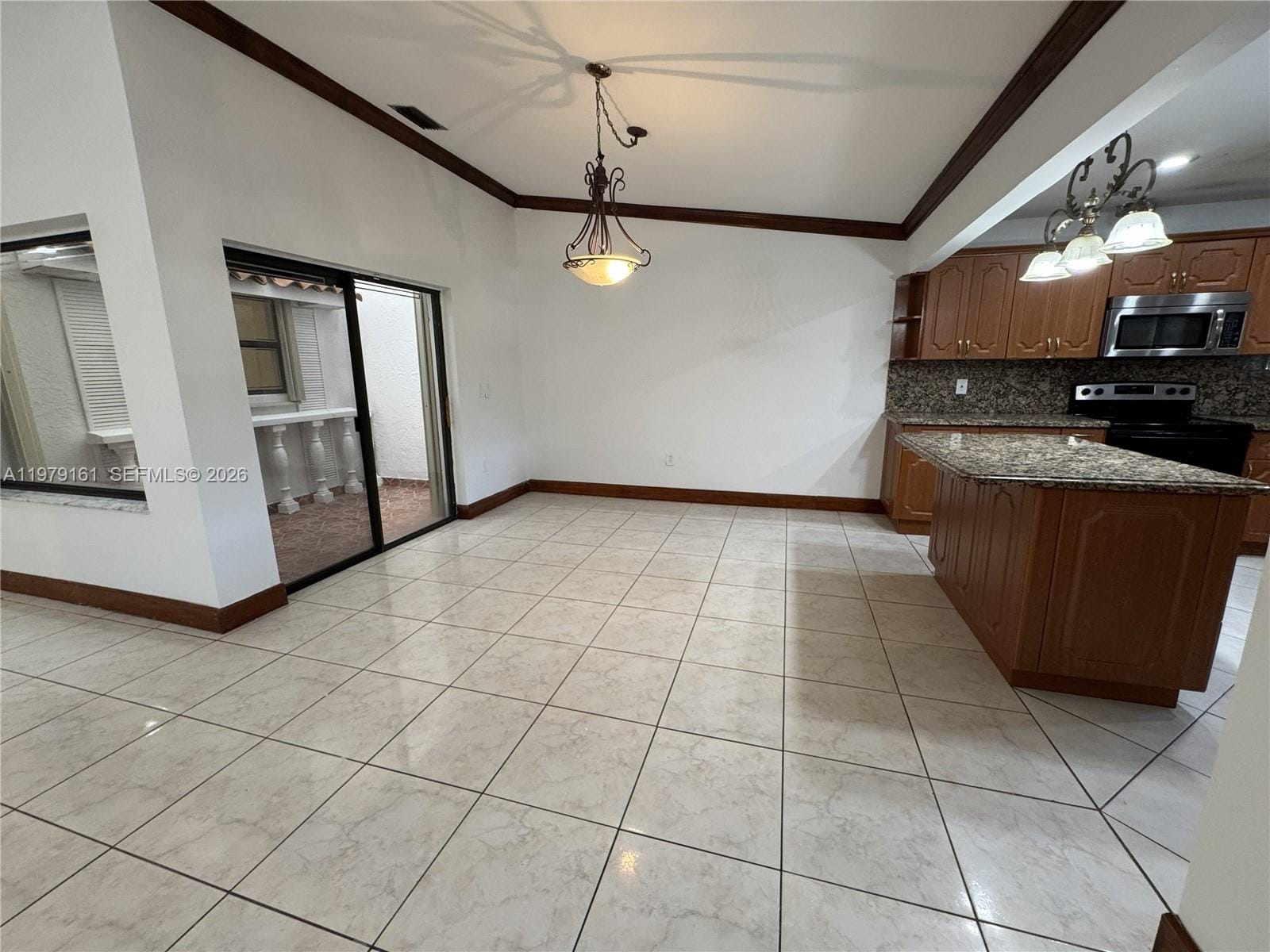 19750 Cypress Court — photo 10