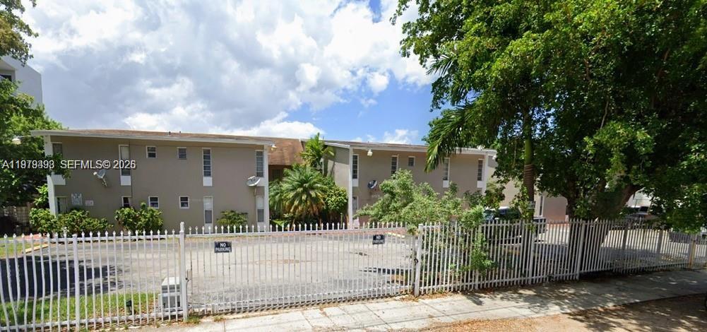 1525 NW 19th Terrace 15, Miami, FL 33125, Miami