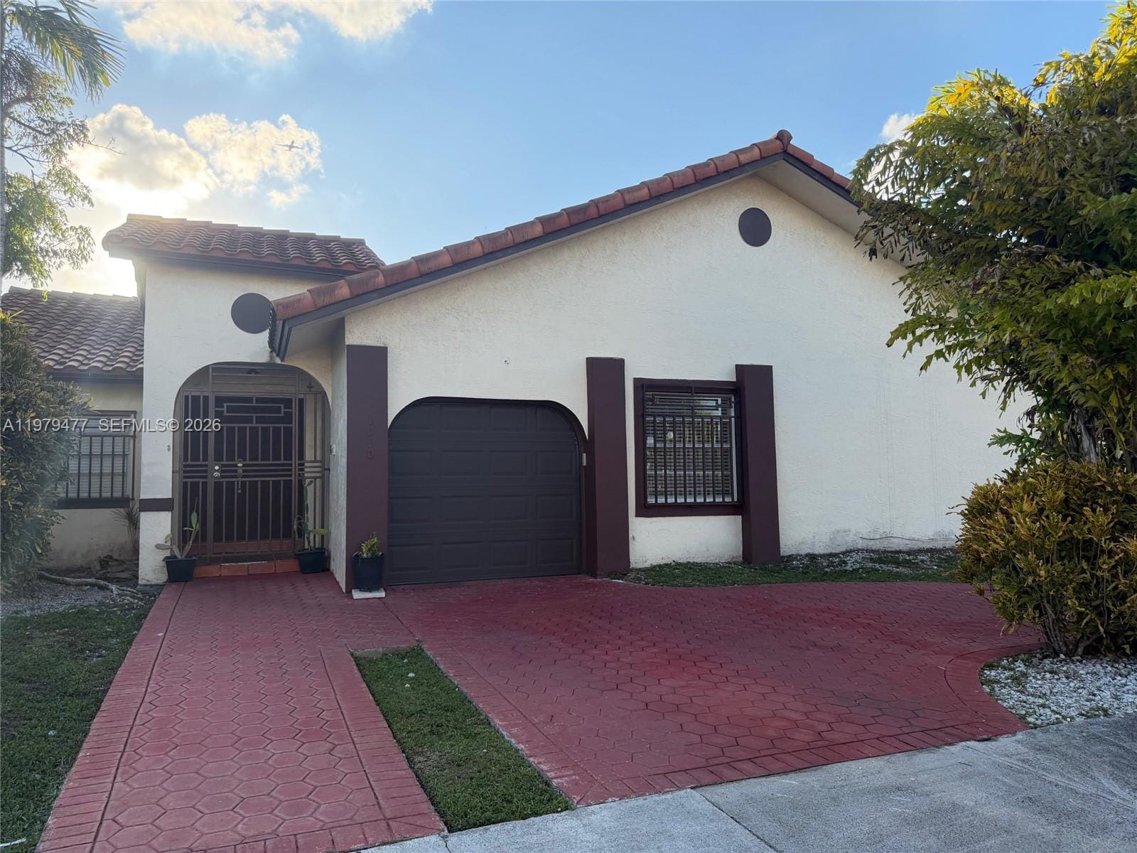 1090 NW 128th Court, Miami, FL 33182 photo 1