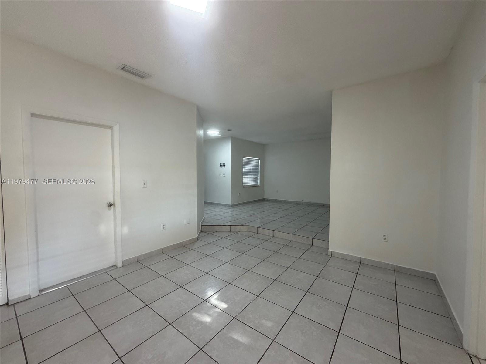 1090 NW 128th Court, Miami, FL 33182 photo 11
