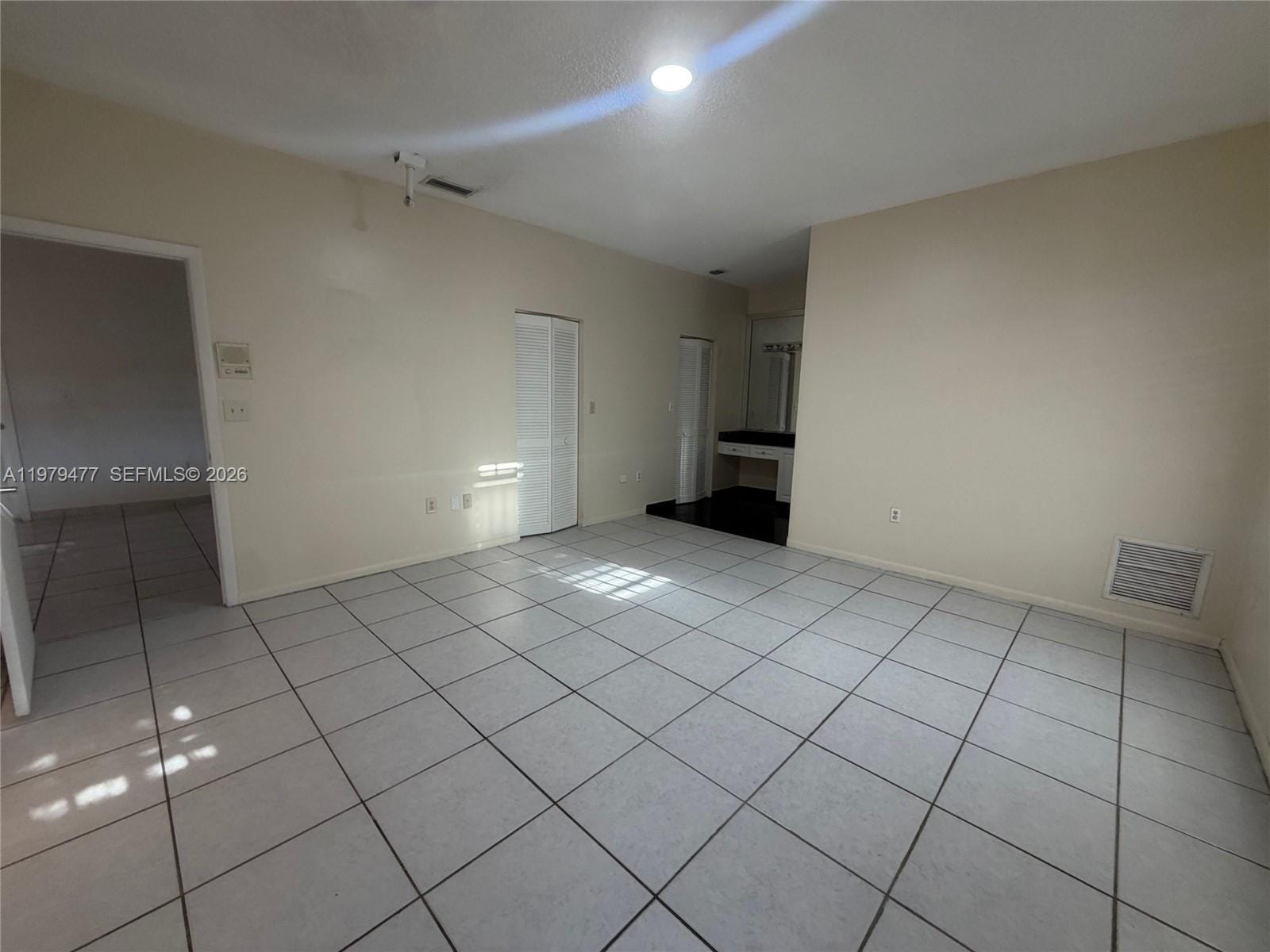 1090 NW 128th Court, Miami, FL 33182 photo 20