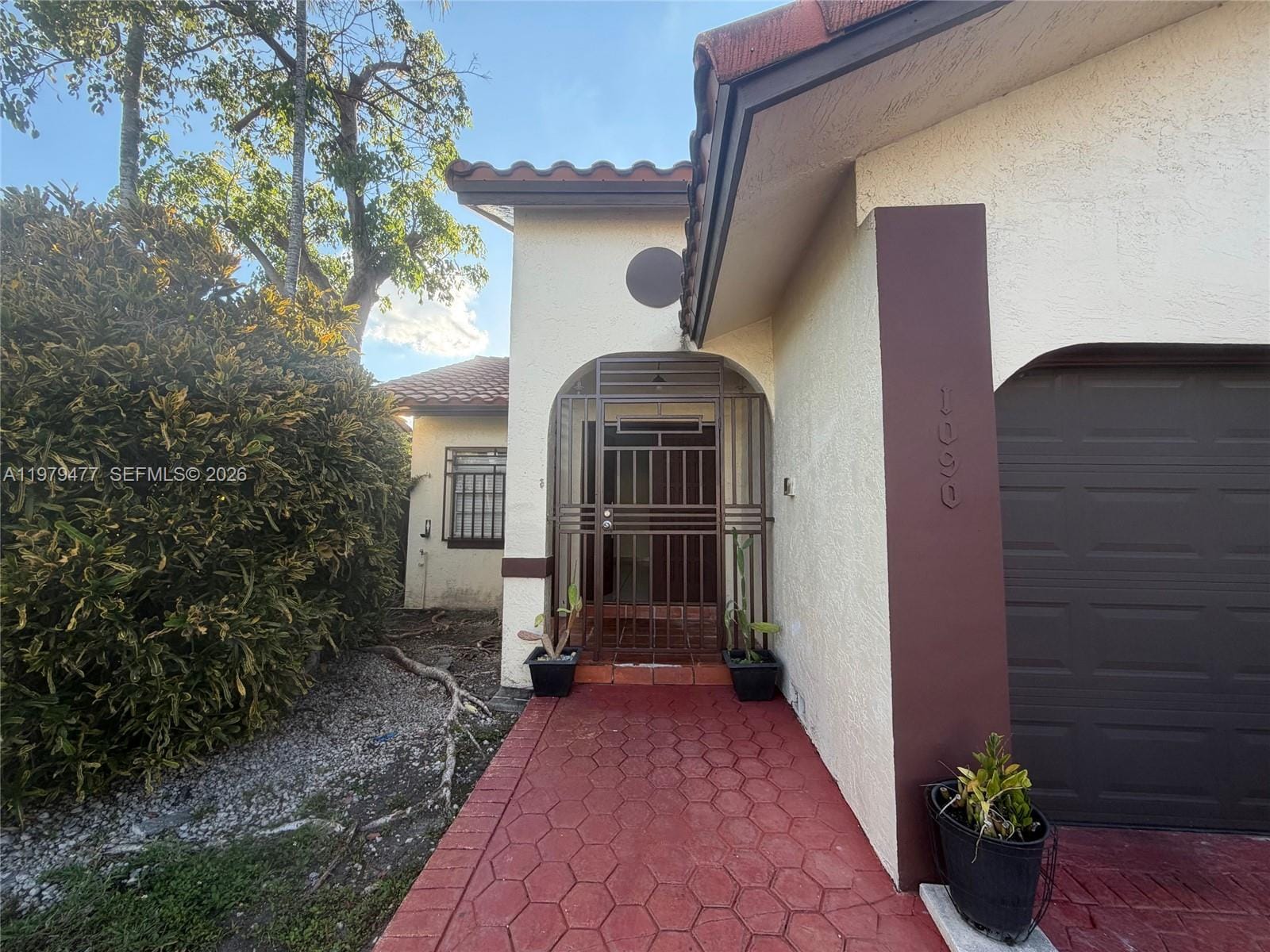 1090 NW 128th Court, Miami, FL 33182 photo 3