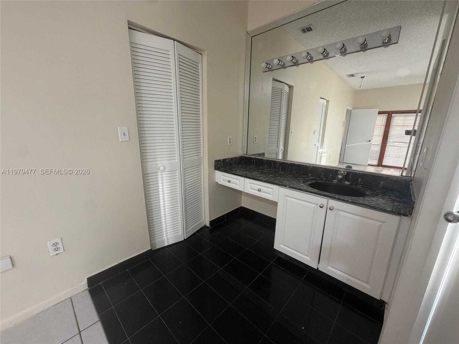 1090 NW 128th Court, Miami, FL 33182 photo 23