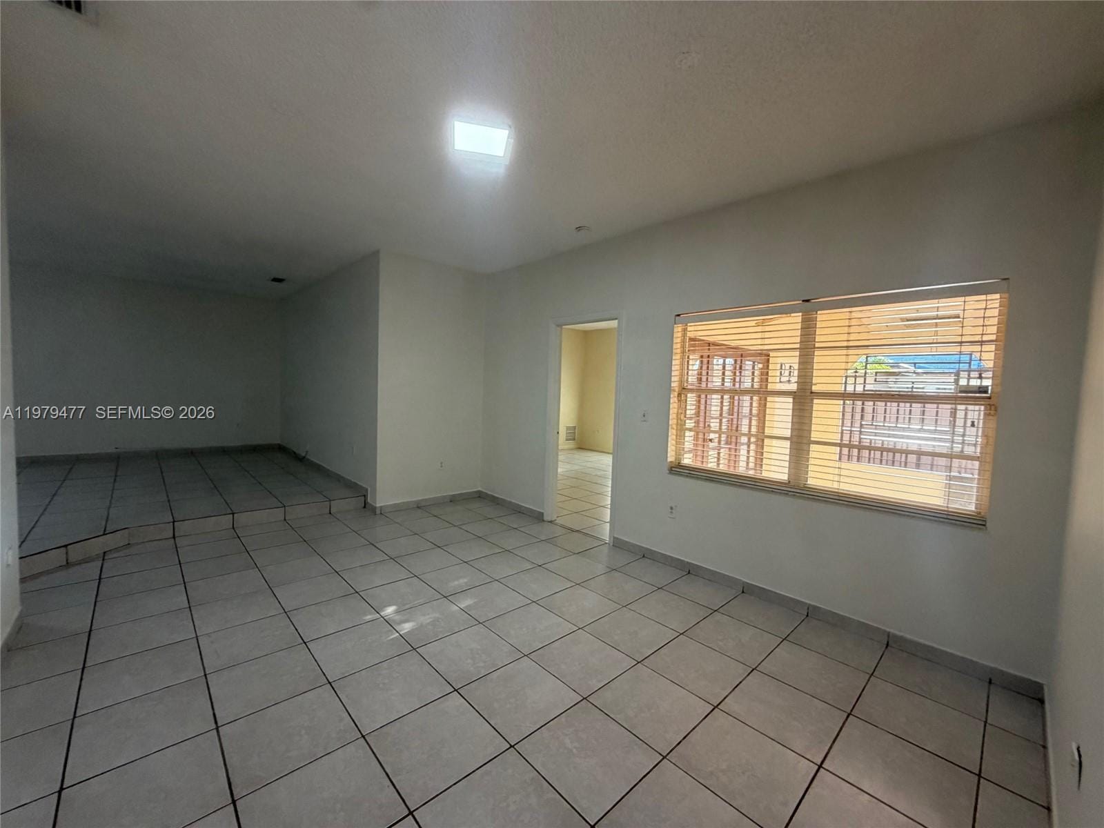 1090 NW 128th Court, Miami, FL 33182 photo 10