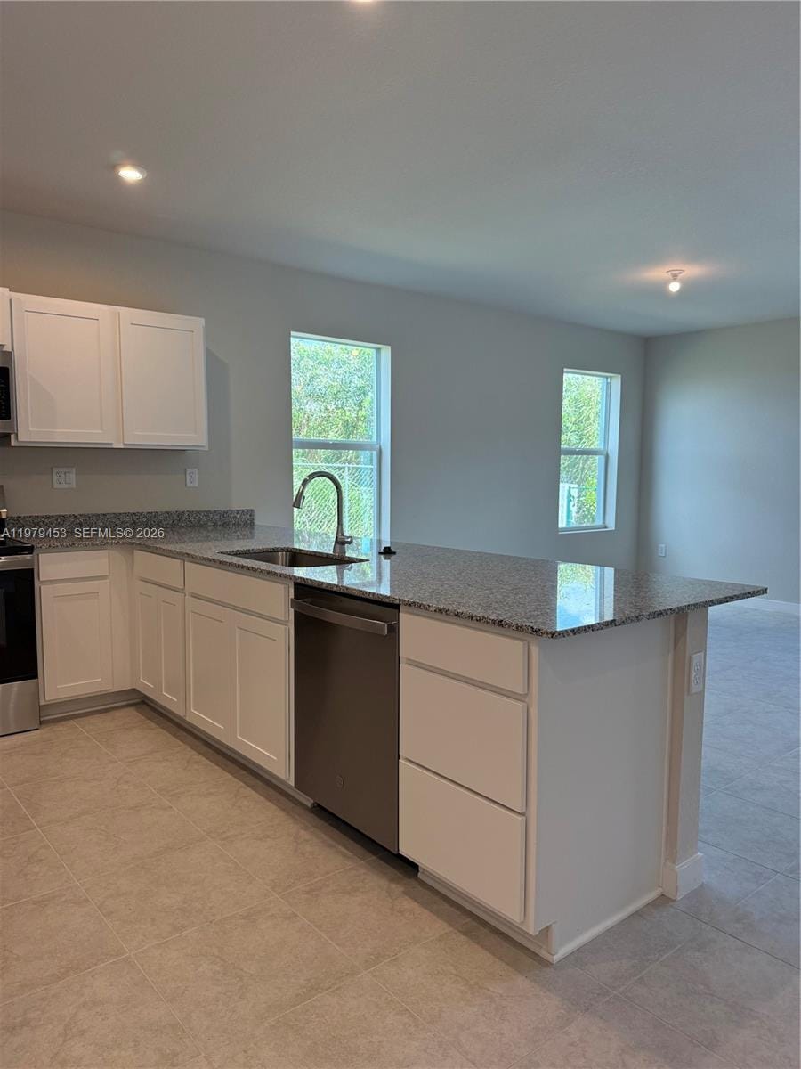 671 NW 10th Court, Florida City, FL 33034 photo 7