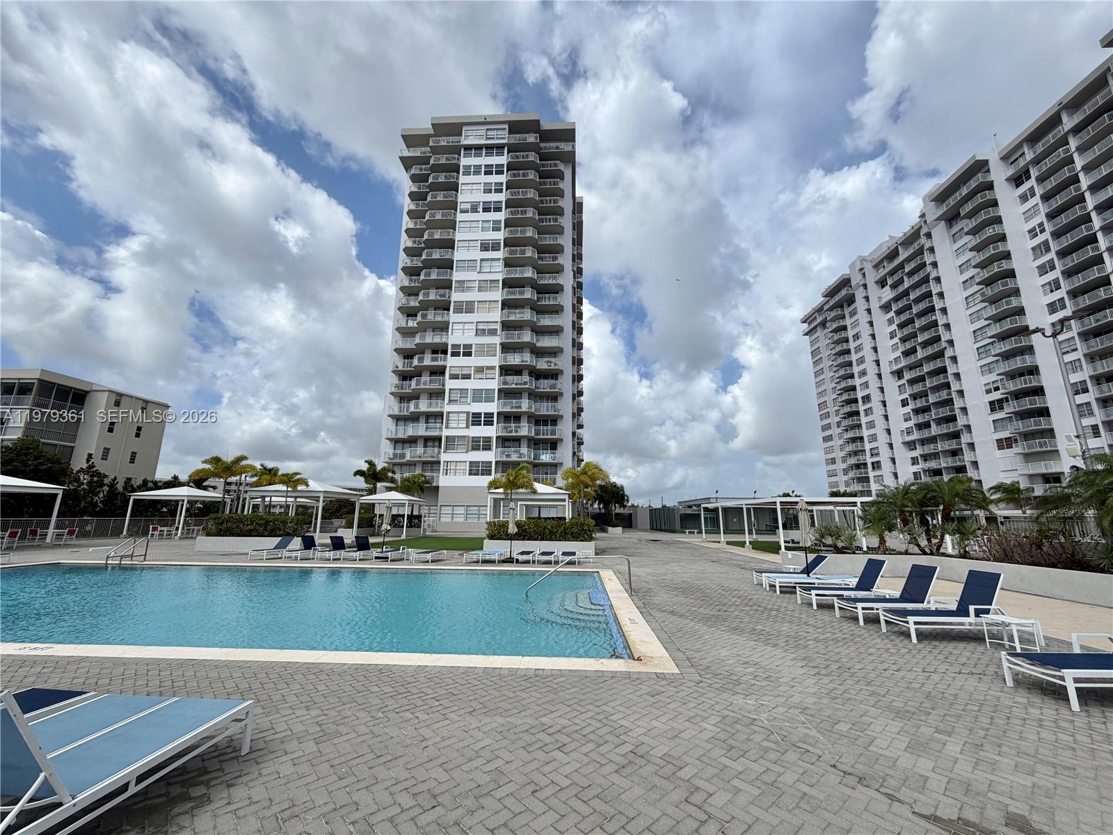 18031 Biscayne Boulevard 904, Aventura, FL 33160, Aventura